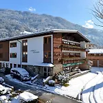 Hotel Rissbacher Stumm