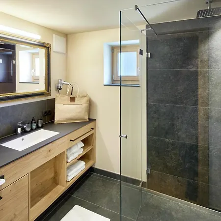 酒店 Rissbacher 3*