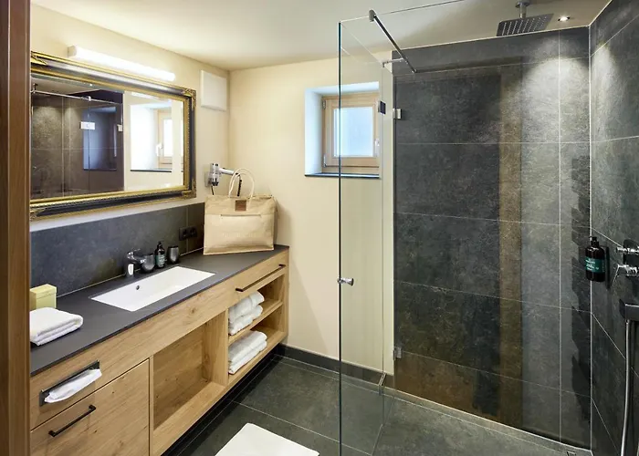 فندق Rissbacher 3*